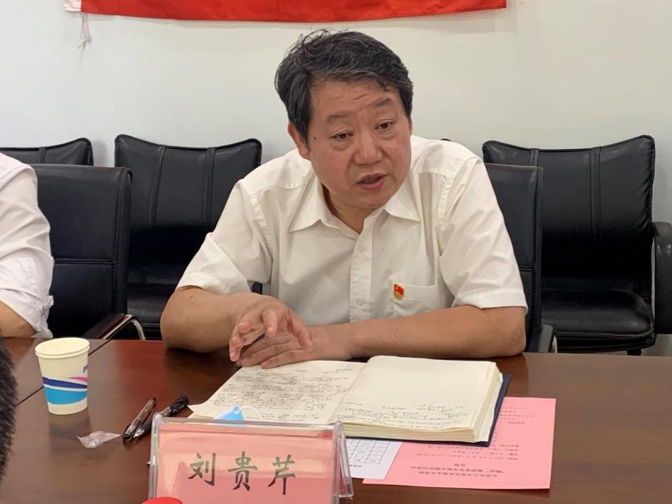 带头深入所联系的基层党支部